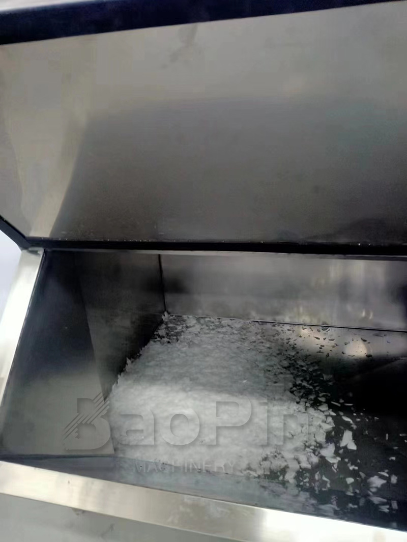 2 ton ice flake machine.jpg